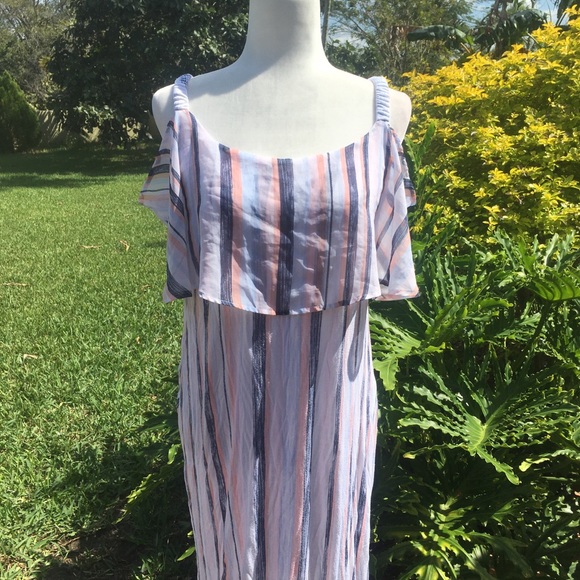 Long sleeveless dress - Picture 2 of 6